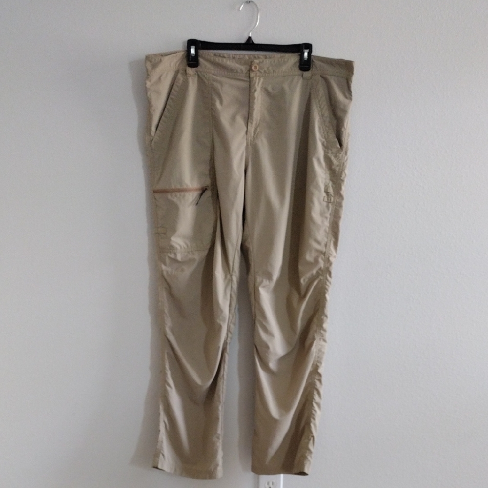 Columbia Men's Tan Pants